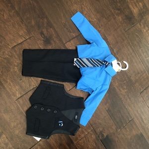 Baby boys dress suit 12mths